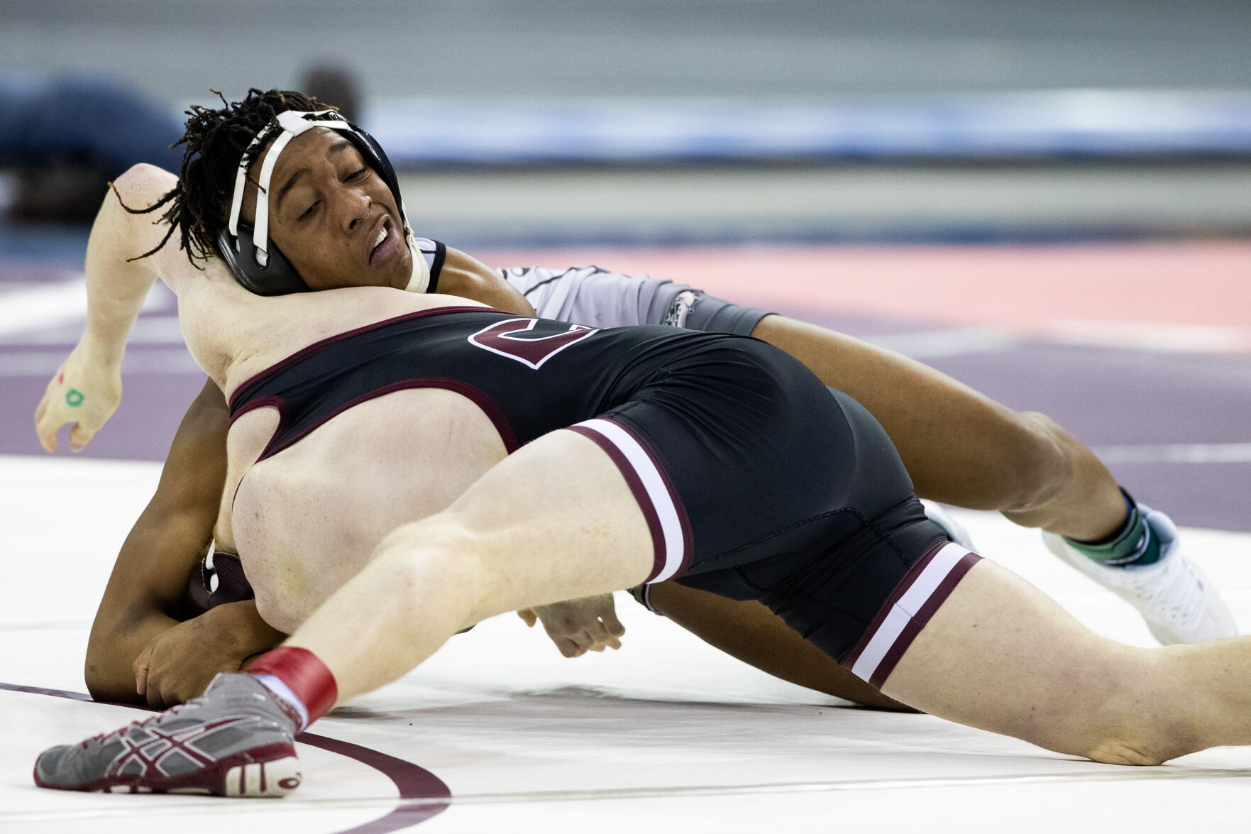 021821-owh-spo-statewrestling-ar15.JPG